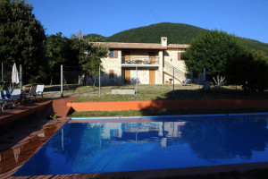 agriturismo-posto-del-sole-piscina